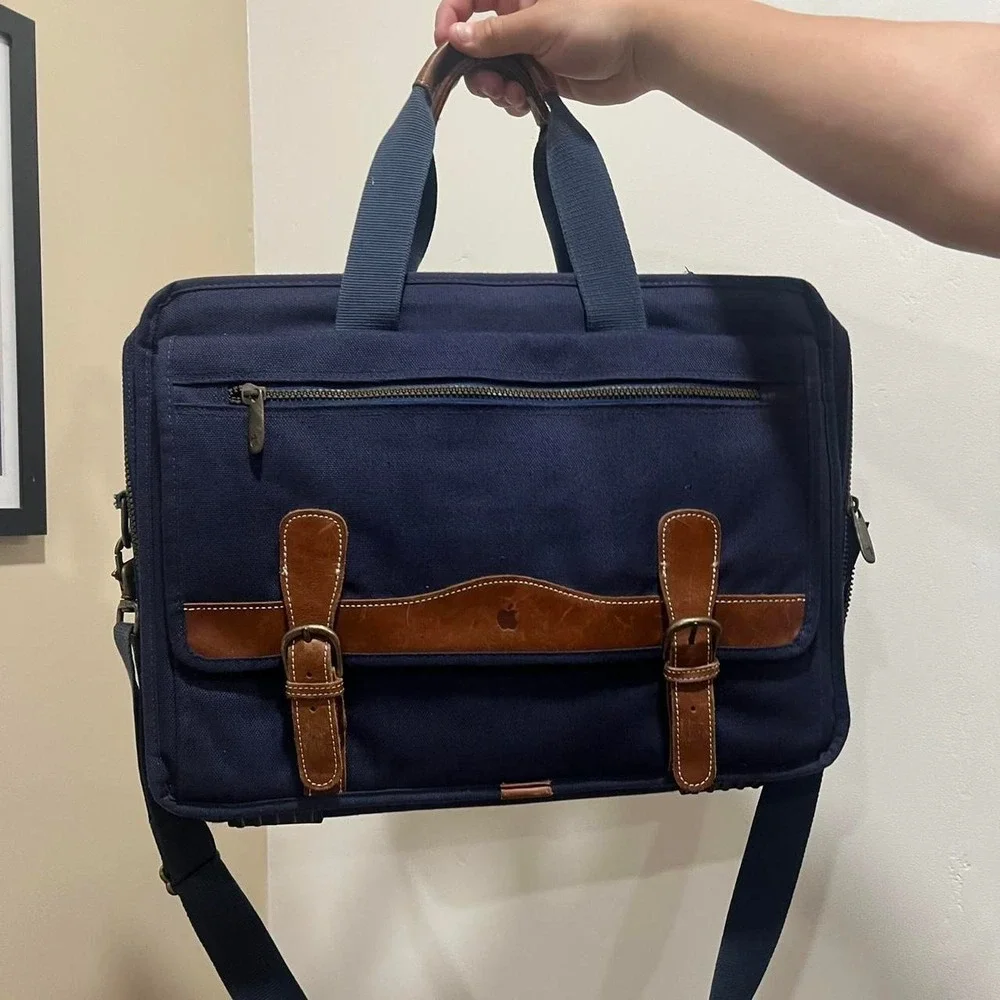 1990s Apple laptop messenger Leather satchel bag with leather details